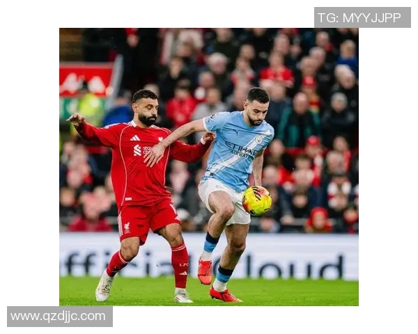 拜仁因违规行为遭重罚及多名球员停赛处罚引发广泛关注